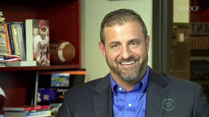 Undercover Boss Discovers Worker Is A Vet, Then Sits Down To Reveal His Identity