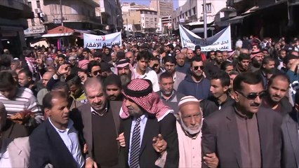 مظاهرات بالأردن تطالب بإسقاط الحكومة وخفض الأسعار
