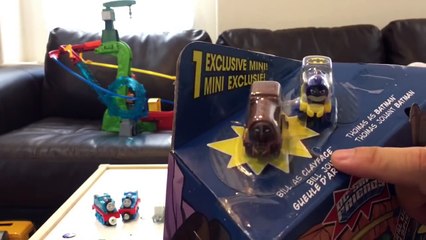 La Lego Película de Batman Juguetes de Thomas y sus Amigos Minis Batcueva Motorizado Raceway Play S