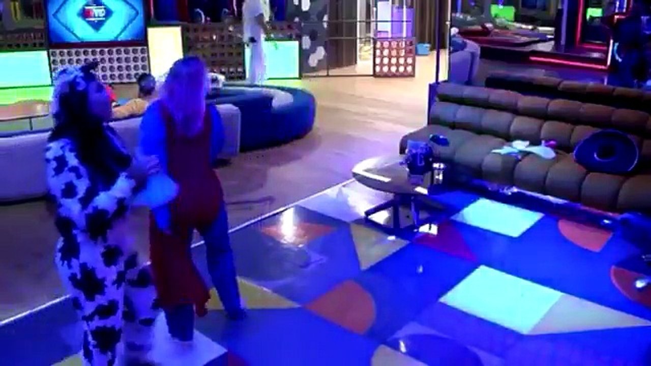 Elettra y Daniela perreando. parte 1