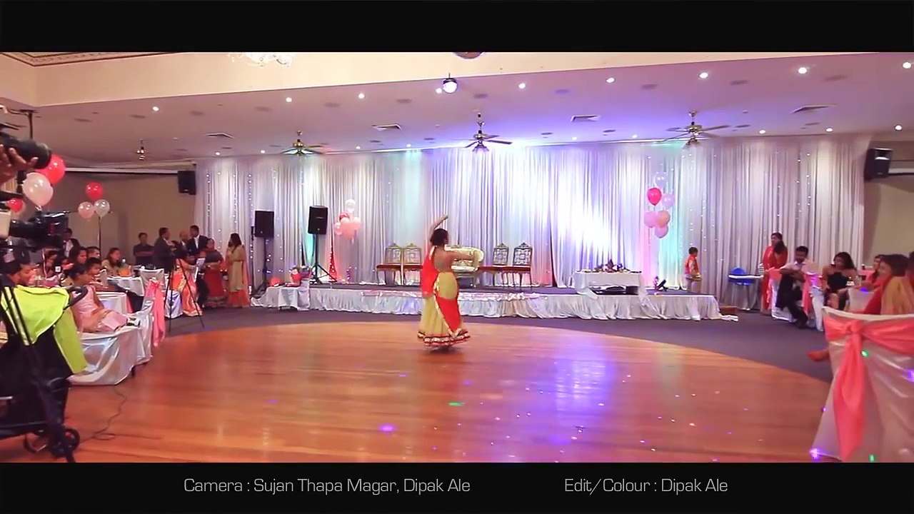 2017 Awesome Bollywood Dance by Girl New Indian Reception Dance
