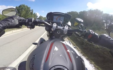 MC Commute - 2017 Triumph Street Triple RS at Catalunya!