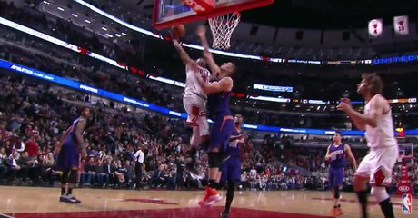D-Wade Turns Back the Clock with Poster Slam
