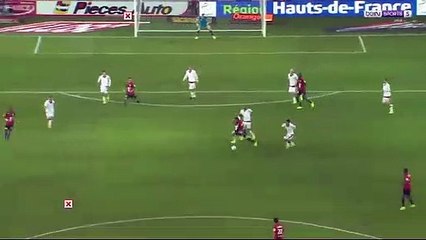 Magnifique but signé Adam Ounas face à Lille