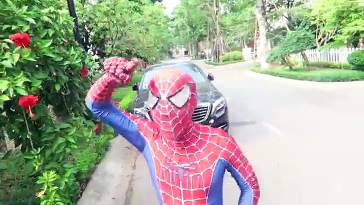 Giant Spiderman Vs Giant Venom! Venom Destroy City! Giant Superheroes Joker Children Actio