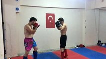 Emin Özkul & Alihan Yazici Kickboks