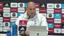Keylor Navas recibe la defensa de Zidane: 