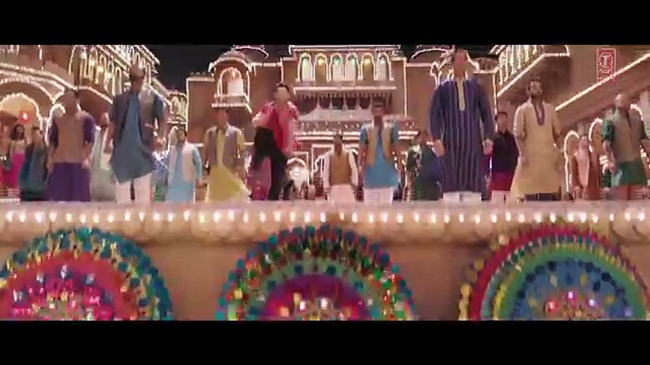 Aashiq Surrender Hua (Full Video) | Varun, Alia | Amaal Mallik, Shreya Ghoshal | "Badrinath Ki Dulhania"