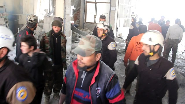 غارات جوية تستهدف مدينة بنش في محافظة ادلب السورية
