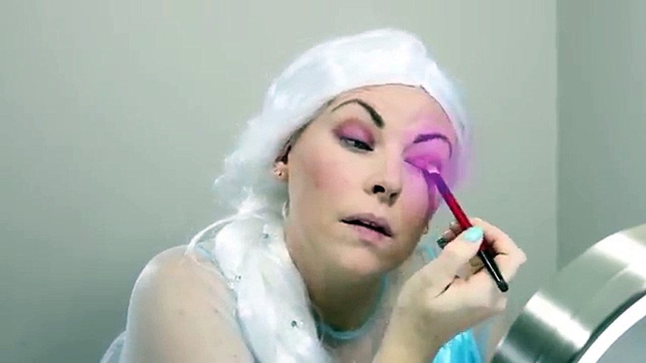 Harley Quinn Suicide Squad Makeover | Olaf Turns Frozen Elsa into a Superhero (Play Doh St