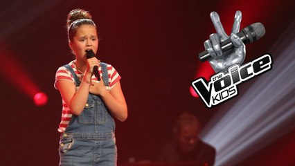 Wieke - Ik Voel Me Zo Verdomd Alleen | The Voice Kids 2017 | The Blind Auditions