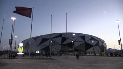 Atiker Konyasporlu Taraftarlar, Maçı Stat Dışındaki Dev Ekranlardan Izliyor