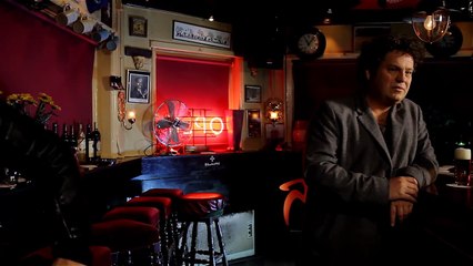 Rene Froger - Daar Sta Je Dan 2013 (Waar Zijn Al Je Vrienden) (Officiële Videoclip)-sZF-c8khbq0-HD