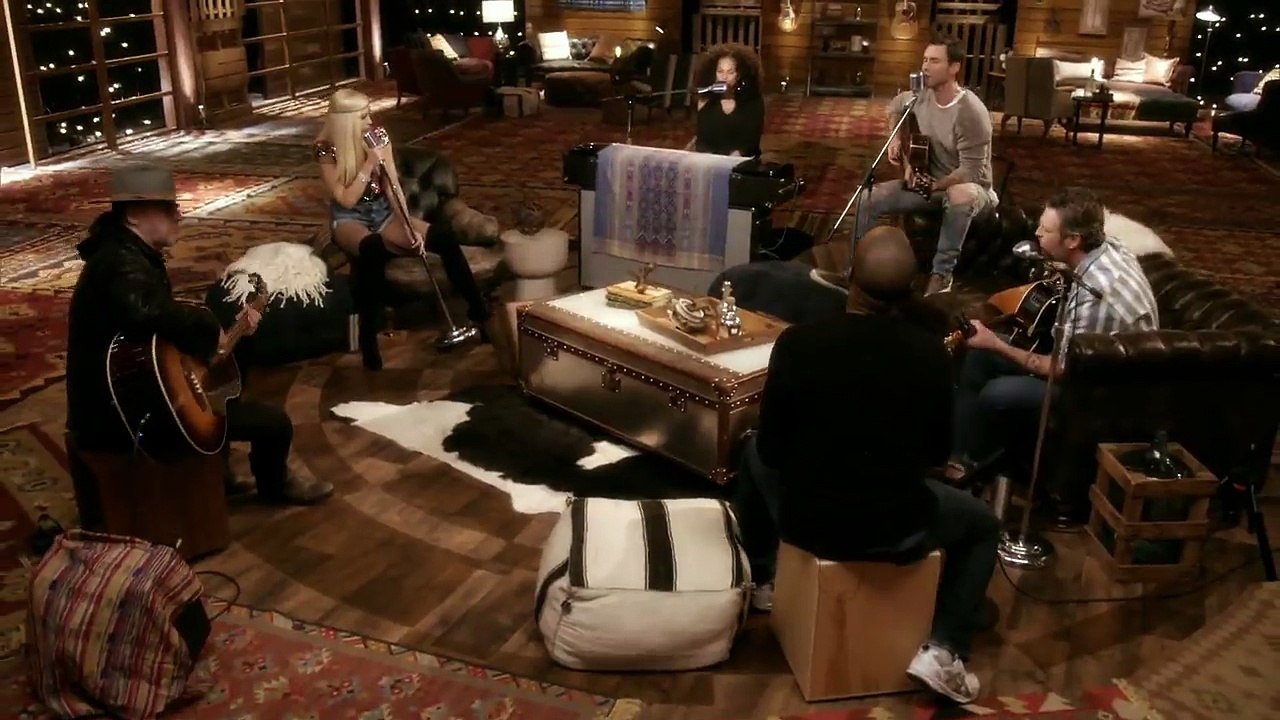 Alicia Keys, Adam Levine, Blake Shelton, and Gwen Stefani- “Waterfalls- - The Voice 2017 - YouTube