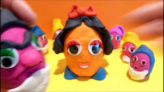 Princess snow white eggs kinder surprise seven dwarfs Disney biancanieve HD