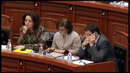 Ora News –Blushi: Feudalizove krimin. S’e kap Balilin se bie qeveria. Rama: Je Saliu