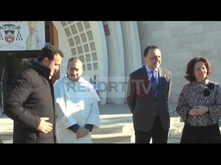 Report TV - Durrës, jepen lejet e legalizimeve për Kishën Katolike e Manastirin e Shën Vlashit
