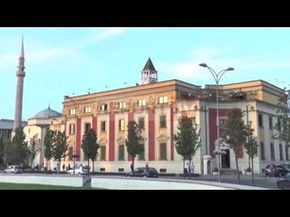 Report TV - Ja si ndryshojnë taksat për tre vitet e ardhshme më kryeqytet