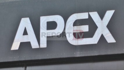 Report TV - 2 persona të armatosur grabisin 200 mijë lekë në një kazino