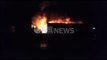 Ora News siguron videon - Digjet nga zjarri fabrika e prodhimit të ambalazheve