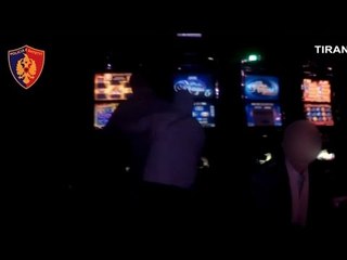 Report TV - "Grabita kazinonë pasi humbja 100 mijë lekë", gjykata lë në burg autorin