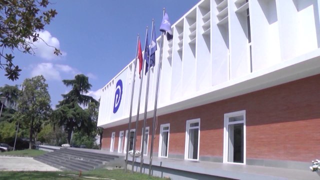 Report TV - Kushti i PD për zgjedhjet, votimi elektronik mund të shtyjë datën