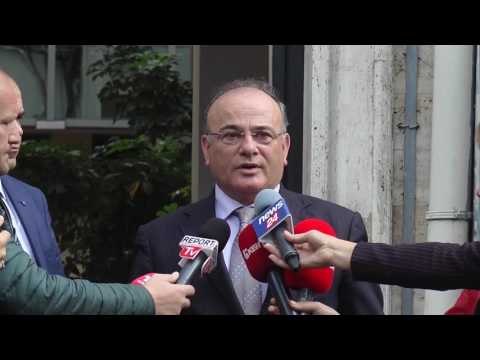 Report TV - Pas Vettingut në Kushtetuese edhe ligji i Dekriminalizimit