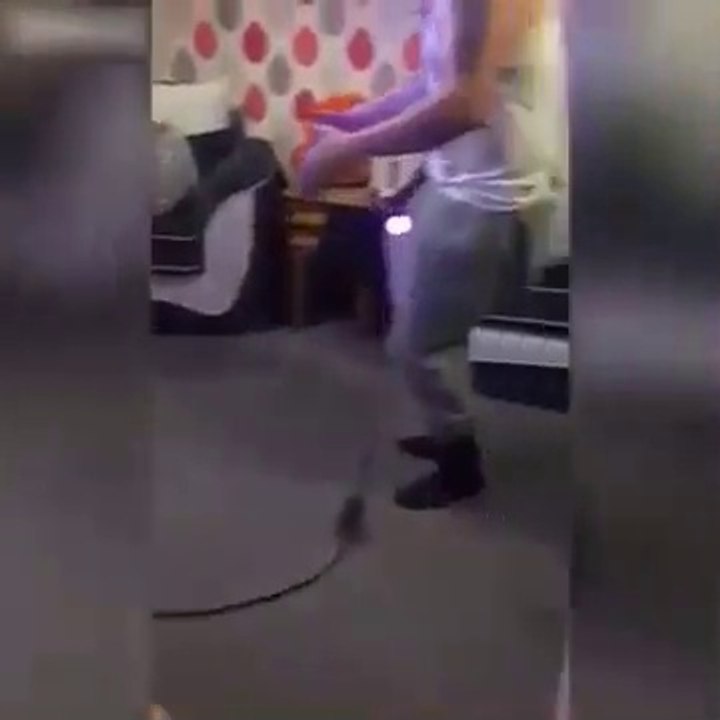 Ze
