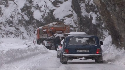 Ora News - I ftohti në Kosovë - Prizren- Prevallë kanë rënë gati 13 orteqe
