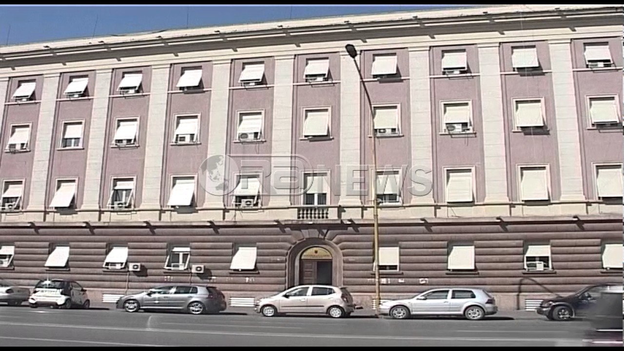 Ora News - Dëm 58 milionë lekë në bashkinë Devoll, KLSH padit 6 zyrtarë lokalë