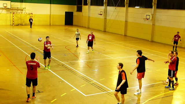 2016-2017 - Houdan contre St-Cyr / Fontenay - Séniors Masculins - 2ème partie