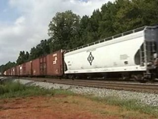 NS Trains 9-15-07.(Part 1)