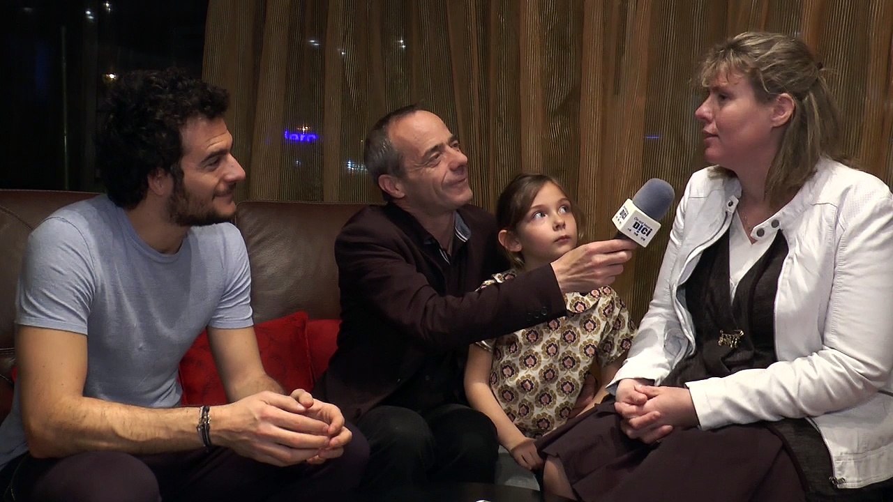 Hautes-Alpes : Pour les 5 ans de D!CI radio, ce sont les fans d'Amir qui ont posé les questions à la star.