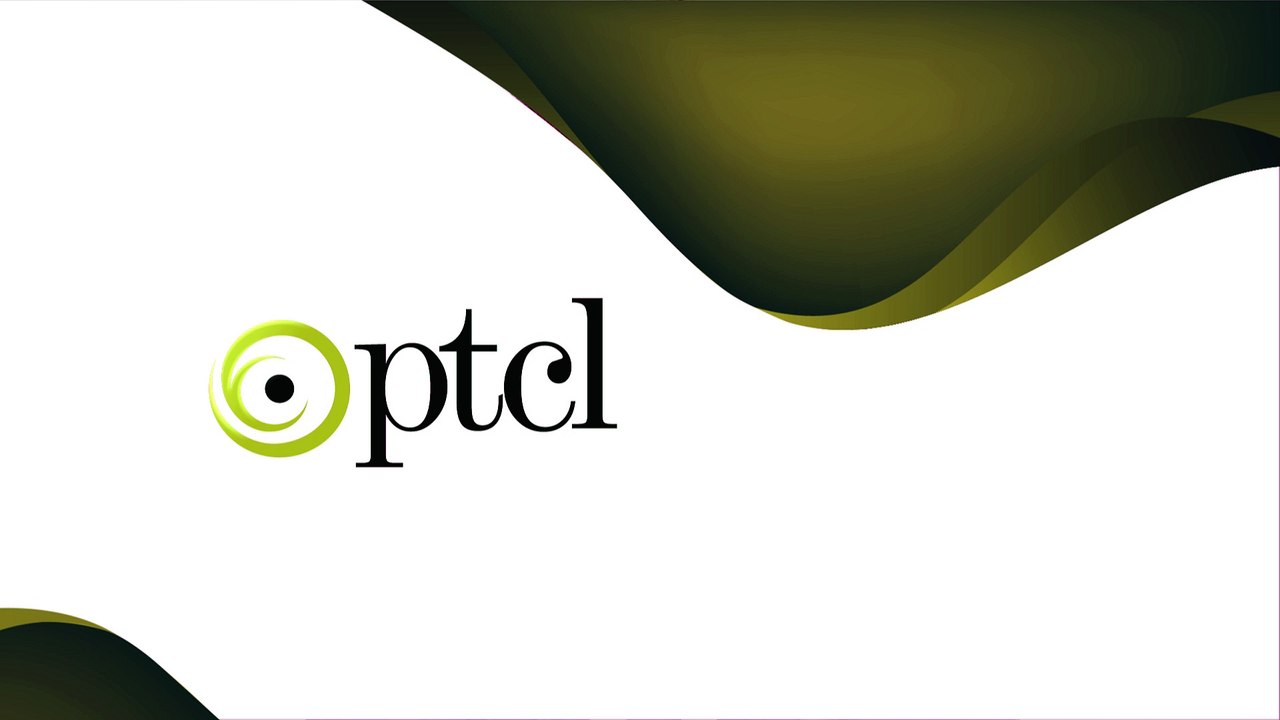 Misbah ul Haq expressing his Experience of PTCL Broadband