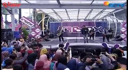 Dadali - Disaat Aku Pergi (Live on Inbox)