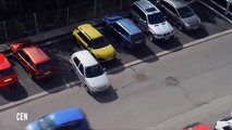 SPRDNJA NA INTERNETU: Plavuša se toliko izblamirala tokom parkiranja, da nećete vjerovati SVOJIM OČIMA kada ovo vidite!