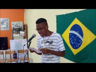 (1) Lucas Kainã declama no Café com Poesia - 88º Edição - 26-11-2016