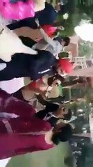 ah ki ho reha