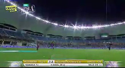 Brilliant catch by Umar Amin of Marlon Samuels on Tymal Mills  ball in PSL
