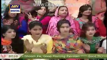 Girls are dancing on Kalabaz Dil in Nida Yasir’s Morning Show