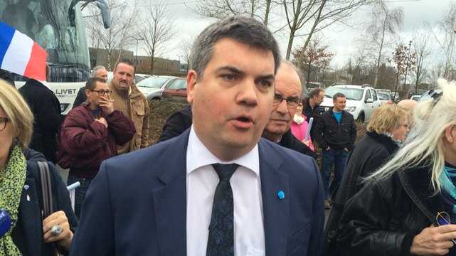 Un car de militants FN attaqué sur la route Rennes-Nantes