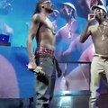 Wiz Khalifa vs Snoop Dogg smoking contest.