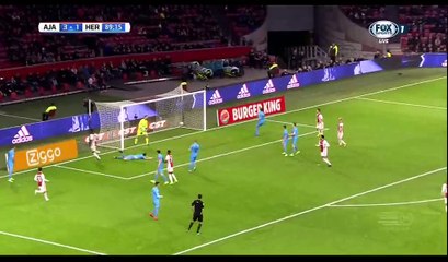 Bertrand Traore Goal HD - Ajax 4-1 Heracles - 26.02.2017