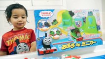 Thomas and Friends Toy Trains Set Unbox Playtime Thomas the Tank Engine Bath Color Changers