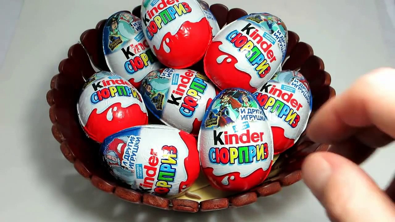 1 of 9 Surprise Eggs. Kinder Surprise. Киндер Сюрприз Пираты Карибского моря