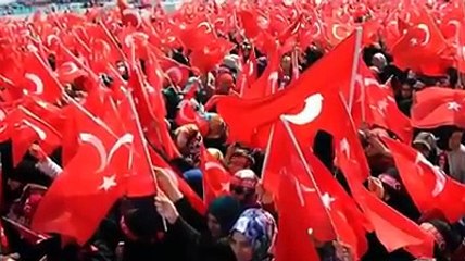 UĞUR IŞILAK'TAN REFERANDUM ŞARKISI
