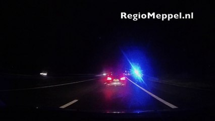 Auto botst op vangrail A28 Meppel