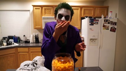 Joker Vs Scream & Giant Teddy Bear & Zombie In Real Life Halloween Fun!-CVLJbprN