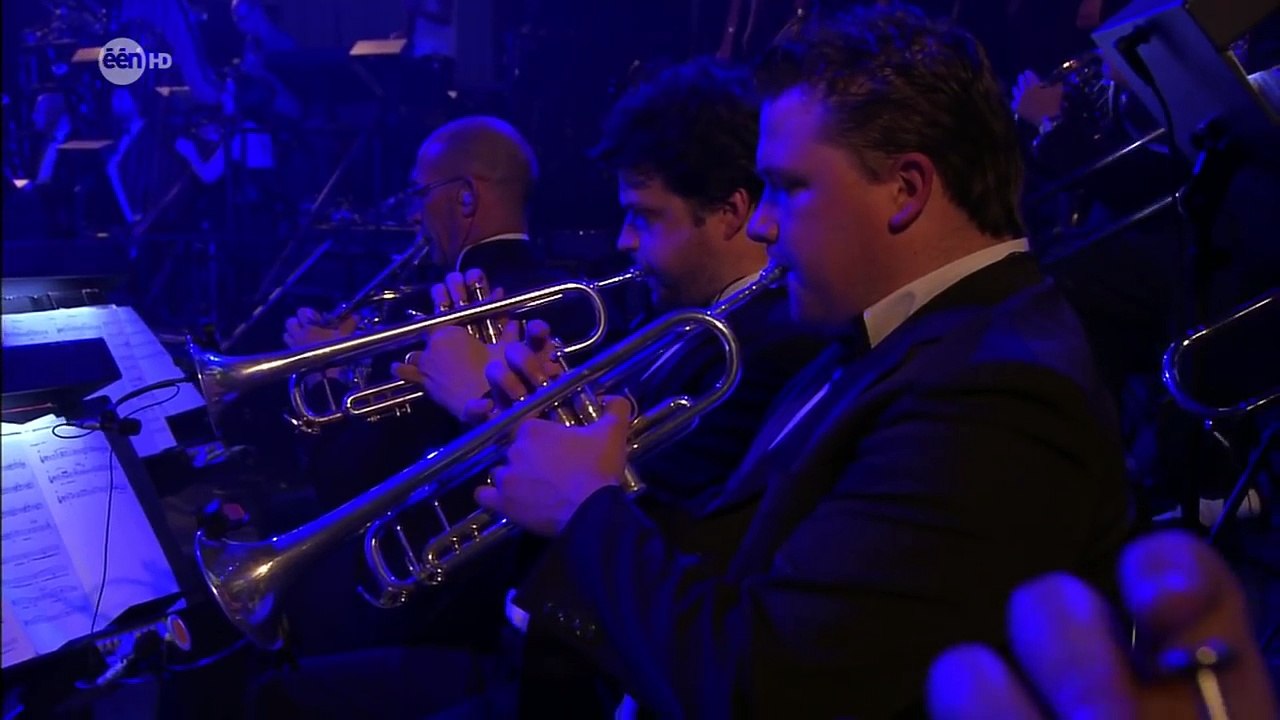 Slave to the Rhythm - Grace Jones-6kSZVtLFygs-HD