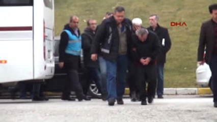 Sakarya'da Fetö Soruşturmasında 2'si Müftü 20 Kişi Adliyeye Sevk Edildi